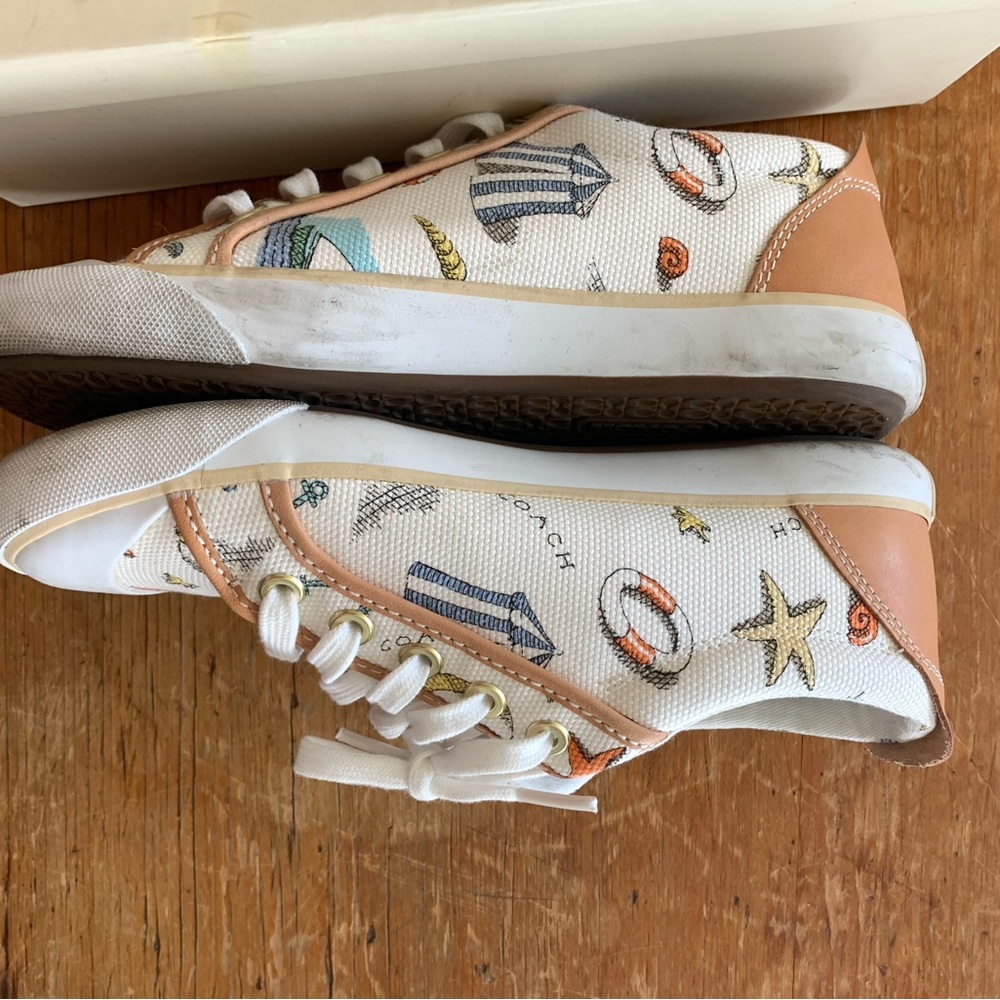 Coach Barrett Beach print canvas  and leather sneaker. - Picture 4 of 9